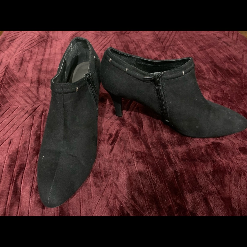 Covington Booties - Picture 2 of 5